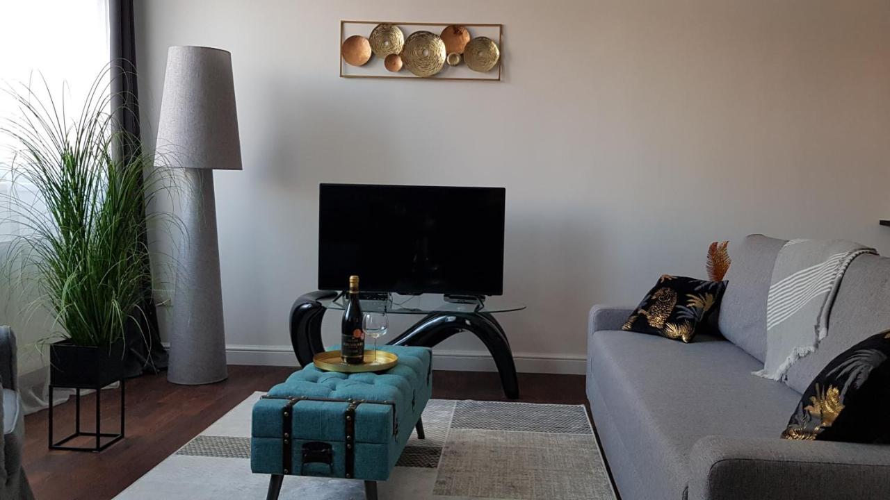 Boutique Apartman I Eger Eksteriør bilde