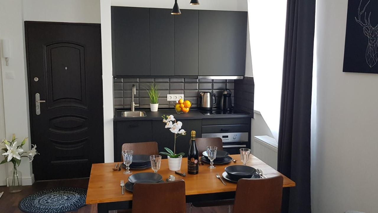 Boutique Apartman I Eger Eksteriør bilde